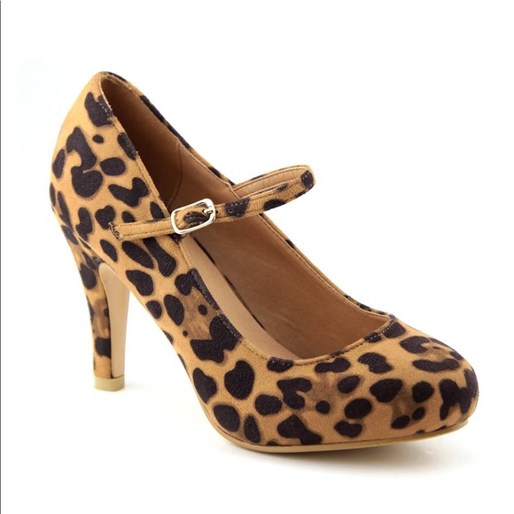 Bella Marie Shoes - New Size 6 Leopard MARY Jane Shoe